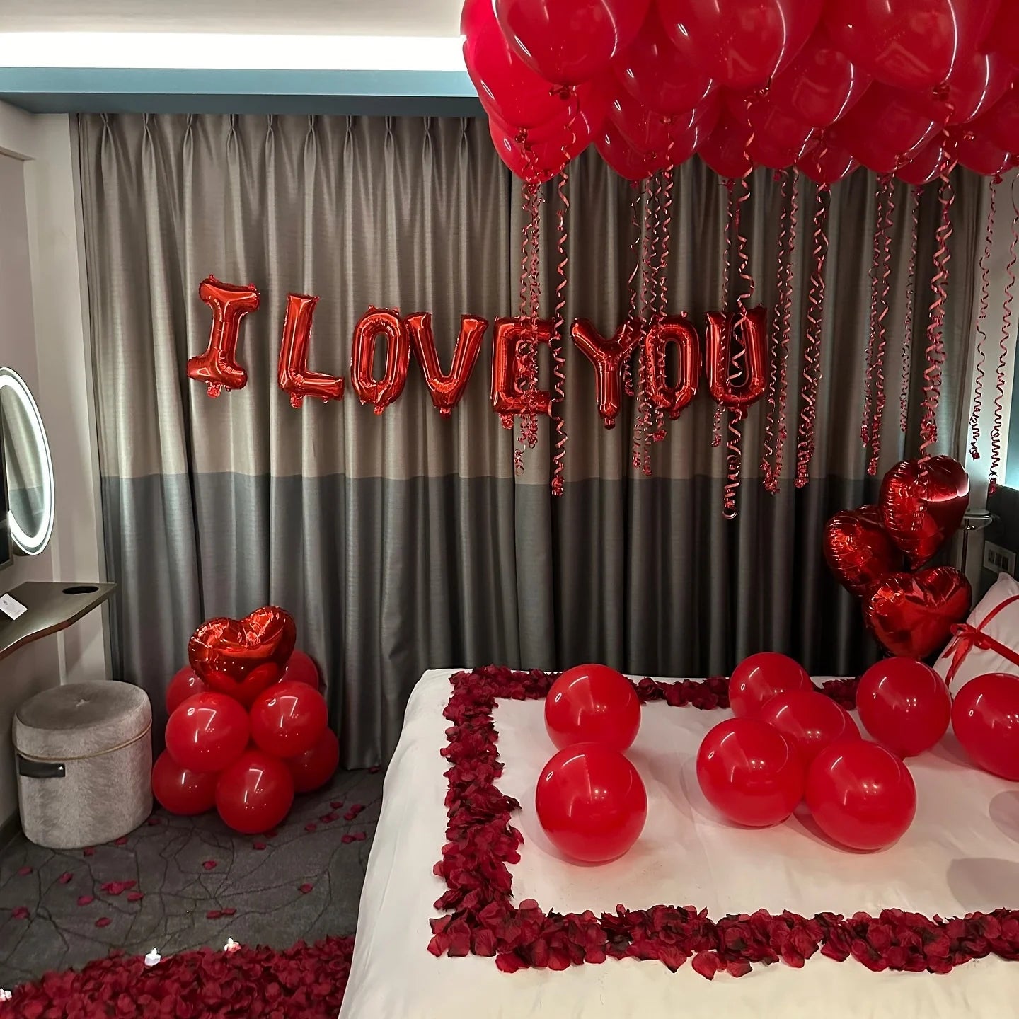 Happy Valentine Red I Love You Balloon Set Heart Shaped Aluminum Foil Balloon Suitable for Anniversary, Wedding Season, Birthday, Mother's Day